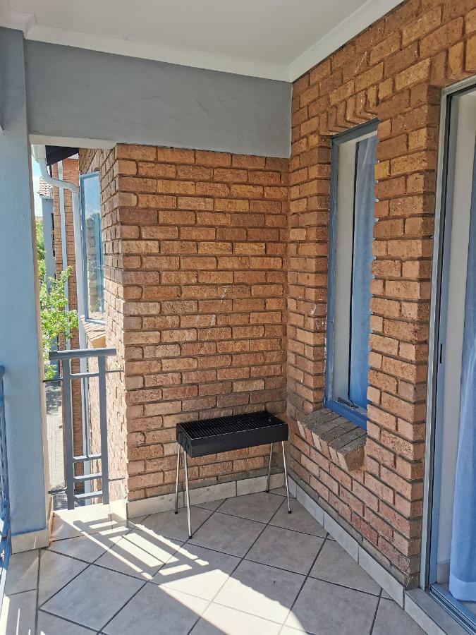 62 @ Bel Midrand